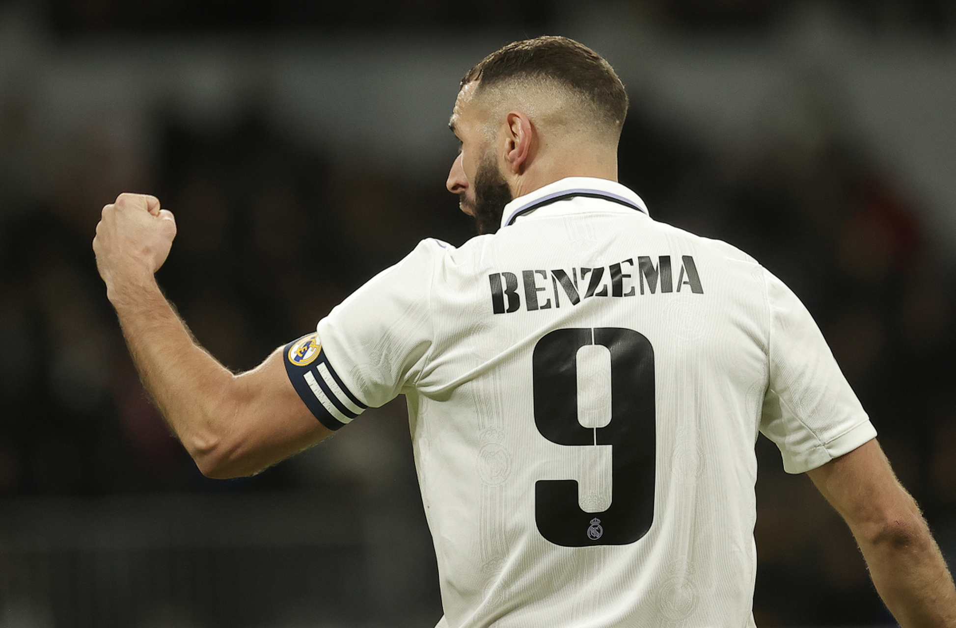 赛后国王杯传出新动向，布莱顿回应争议，管理层表态：底气十足，轮换策略成焦点的简单介绍